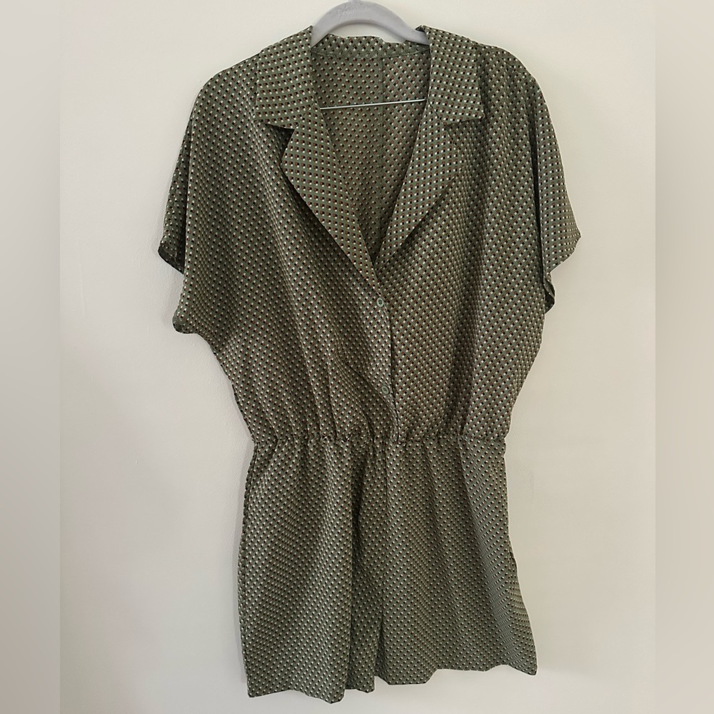 SHEIN Green Collared Short Sleeve Romper